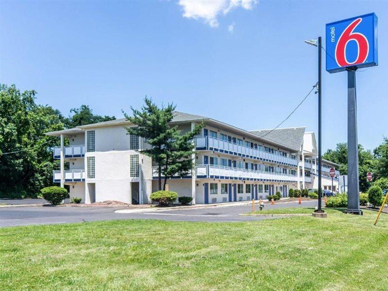 Rodeway Inn Brooklawn Exterior photo